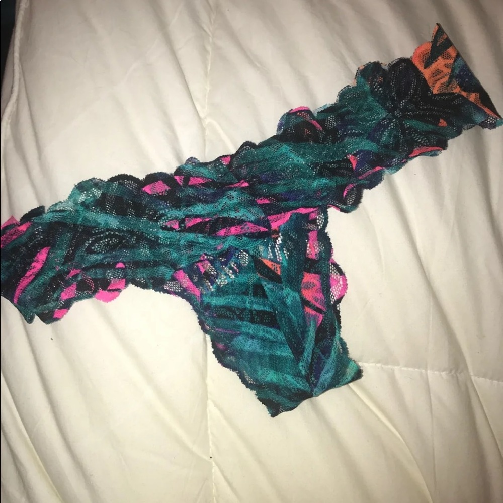 PINK thong